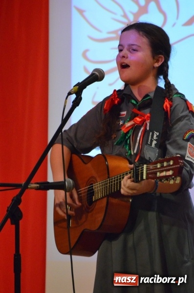 Zdjęcie w galerii na portalu naszraciborz.pl: Tu wszędzie jest nasza ojczyzna... - koncert laureatów Konkursu Pieśni, Piosenki i Poezji Patriotycznej za nami  wiadomości z regionu