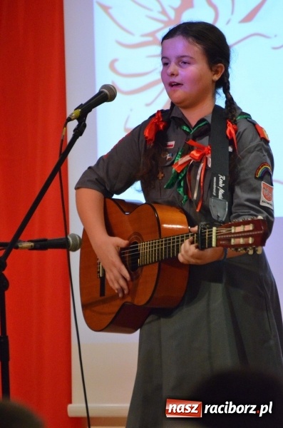 Zdjęcie w galerii na portalu naszraciborz.pl: Tu wszędzie jest nasza ojczyzna... - koncert laureatów Konkursu Pieśni, Piosenki i Poezji Patriotycznej za nami  wiadomości z regionu