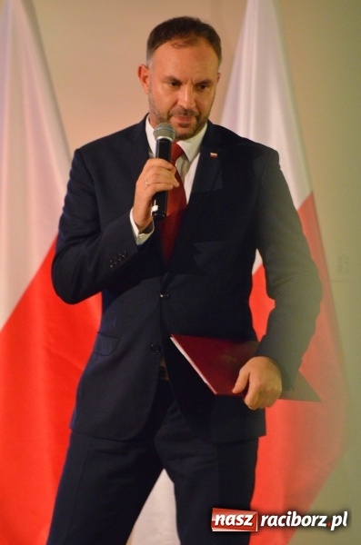 Zdjęcie w galerii na portalu naszraciborz.pl: Tu wszędzie jest nasza ojczyzna... - koncert laureatów Konkursu Pieśni, Piosenki i Poezji Patriotycznej za nami  wiadomości z regionu