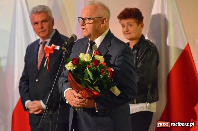 Zdjęcie w galerii na portalu naszraciborz.pl: Tu wszędzie jest nasza ojczyzna... - koncert laureatów Konkursu Pieśni, Piosenki i Poezji Patriotycznej za nami  wiadomości z regionu