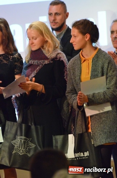 Zdjęcie w galerii na portalu naszraciborz.pl: Tu wszędzie jest nasza ojczyzna... - koncert laureatów Konkursu Pieśni, Piosenki i Poezji Patriotycznej za nami  wiadomości z regionu