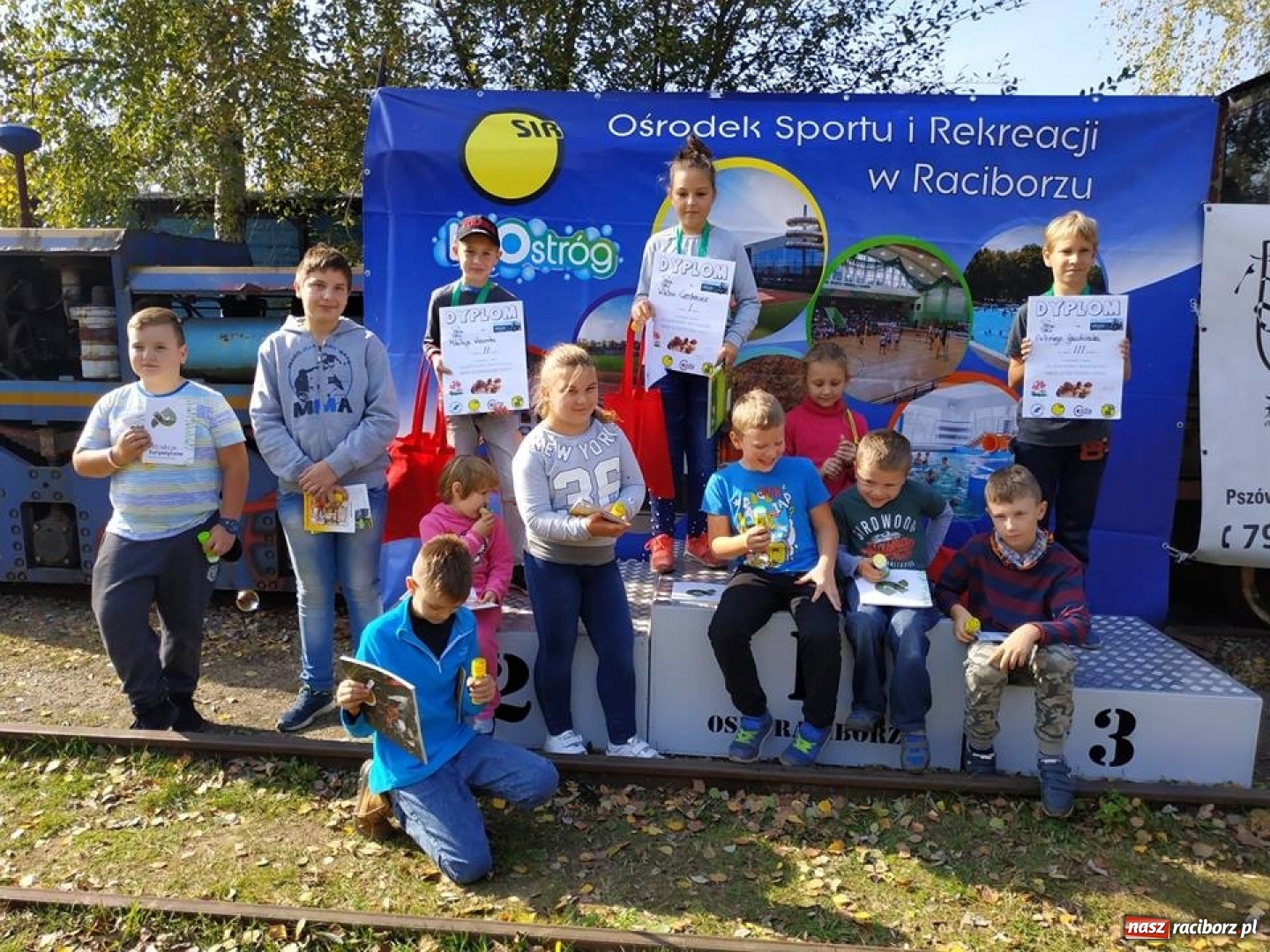 Zdjęcie w galerii na portalu naszraciborz.pl: Aż 125 osób pojechało kolejką w las walczyć o tytuł najlepszego grzybiarza ziemi raciborskiej wiadomości z regionu