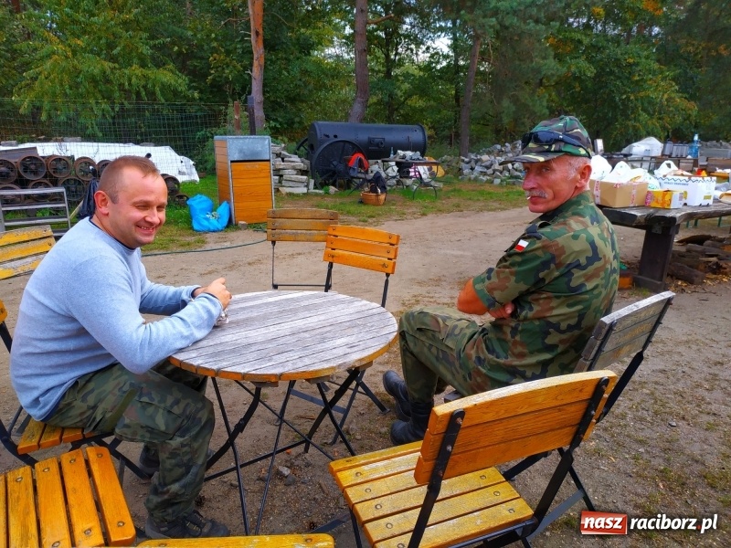Zdjęcie w galerii na portalu naszraciborz.pl: Aż 125 osób pojechało kolejką w las walczyć o tytuł najlepszego grzybiarza ziemi raciborskiej wiadomości z regionu