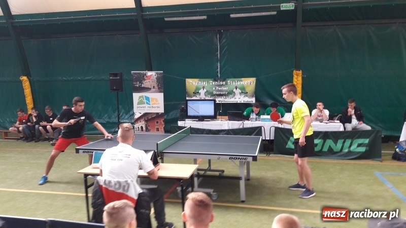 Zdjęcie w galerii na portalu naszraciborz.pl: IV Turniej Tenisa Stołowego o Puchar Starosty Raciborskiego  wiadomości z regionu
