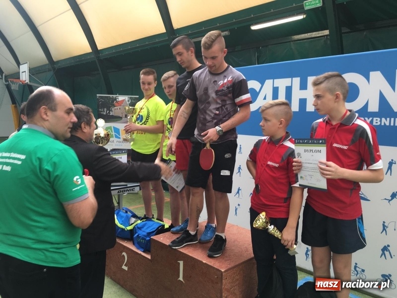 Zdjęcie w galerii na portalu naszraciborz.pl: IV Turniej Tenisa Stołowego o Puchar Starosty Raciborskiego  wiadomości z regionu