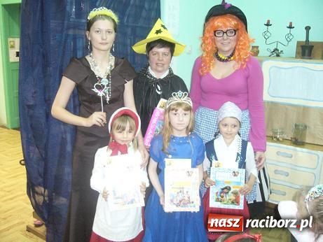 Zdjęcie w galerii na portalu naszraciborz.pl: W odwiedzinach u Baby Jagi wiadomości z regionu