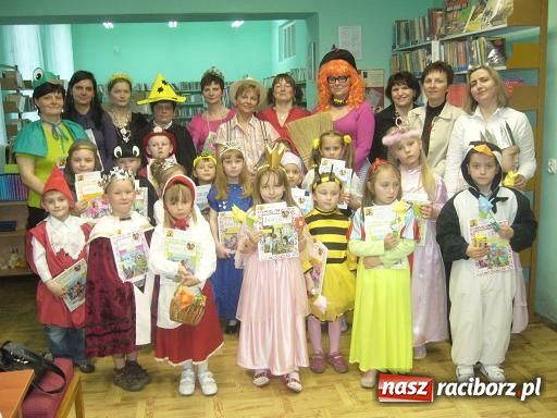 Zdjęcie w galerii na portalu naszraciborz.pl: W odwiedzinach u Baby Jagi wiadomości z regionu