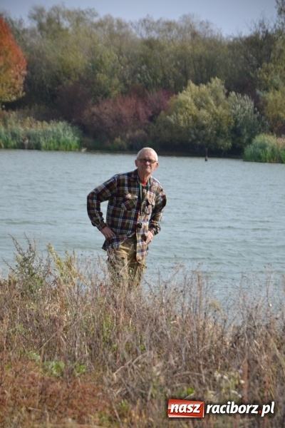 Zdjęcie w galerii na portalu naszraciborz.pl: Kiepskie branie na finał sezonu na stawie Brudny  wiadomości z regionu