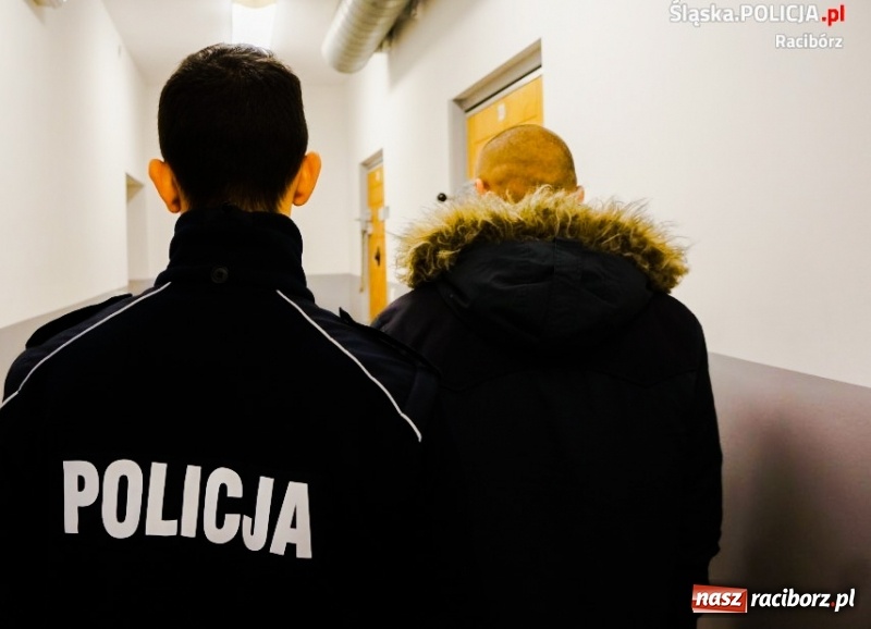 Zdjęcie w galerii na portalu naszraciborz.pl: Złodziej i paser wpadli w ręce policjantów  wiadomości z regionu