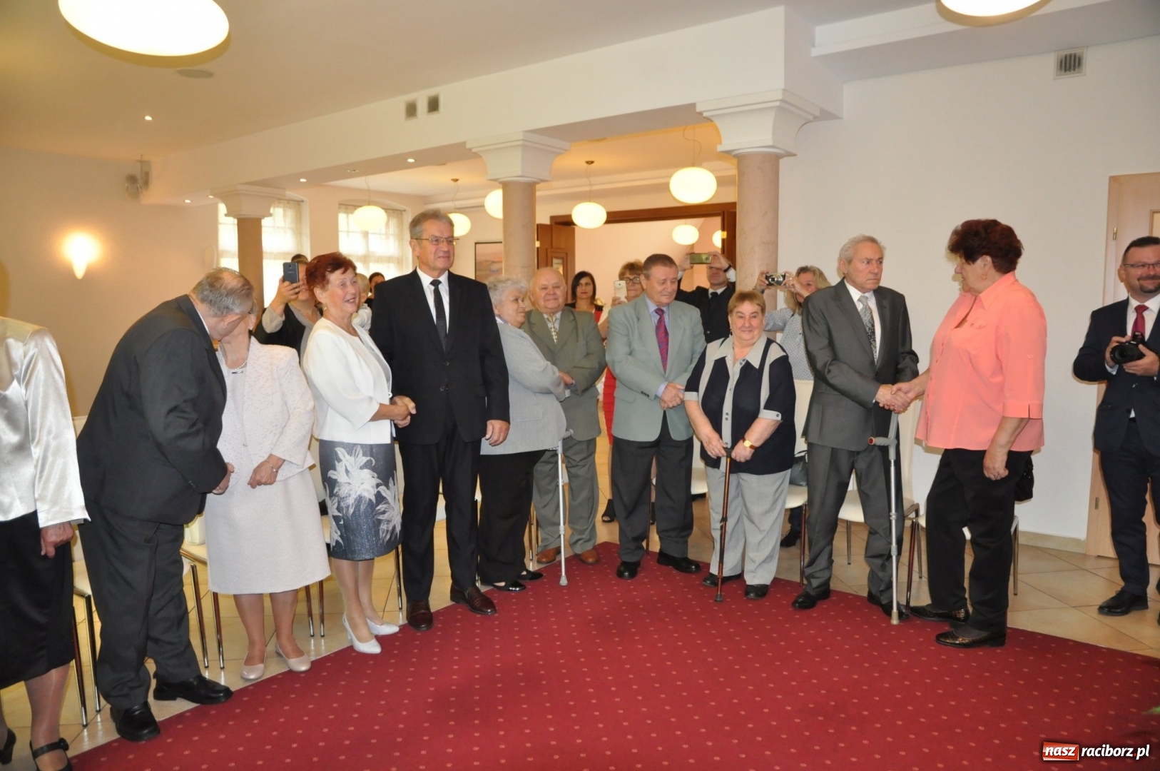 Zdjęcie w galerii na portalu naszraciborz.pl: Złote gody w Raciborzu. Ten medal jest wyjątkowy. Można go zdobyć tylko we dwoje  wiadomości z regionu