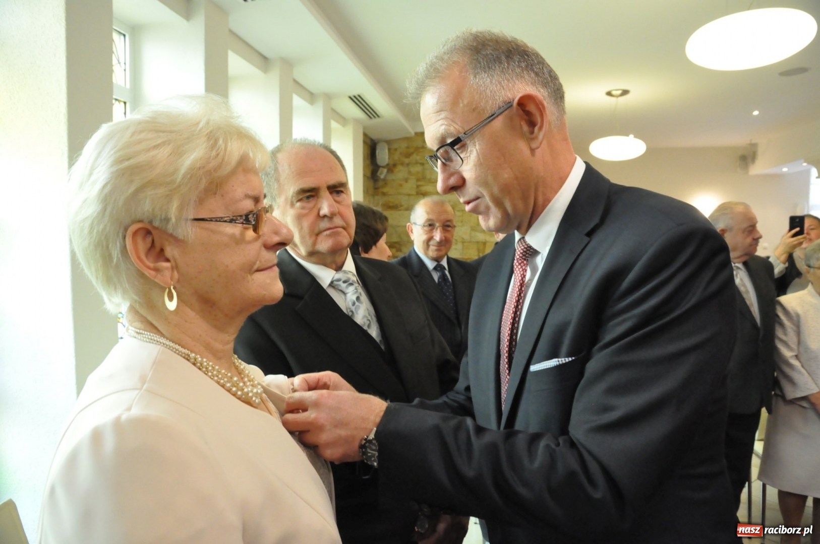 Zdjęcie w galerii na portalu naszraciborz.pl: Złote gody w Raciborzu. Ten medal jest wyjątkowy. Można go zdobyć tylko we dwoje  wiadomości z regionu