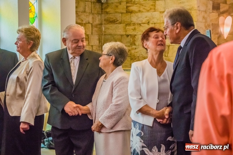Zdjęcie w galerii na portalu naszraciborz.pl: Złote gody w Raciborzu. Ten medal jest wyjątkowy. Można go zdobyć tylko we dwoje  wiadomości z regionu