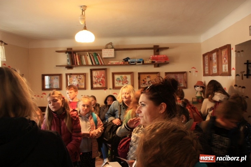 Zdjęcie w galerii na portalu naszraciborz.pl: W świecie rozbójnika Rumcajsa. Kolejne działanie projektowe krzanowickiego MOK wiadomości z regionu