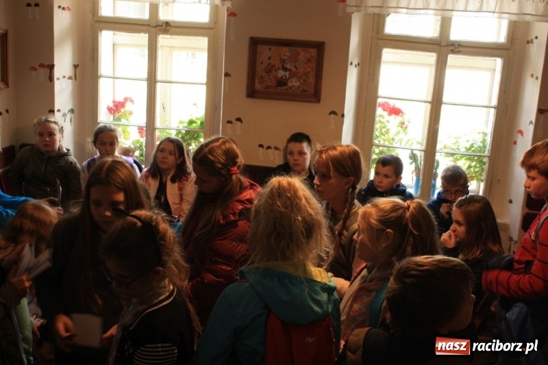 Zdjęcie w galerii na portalu naszraciborz.pl: W świecie rozbójnika Rumcajsa. Kolejne działanie projektowe krzanowickiego MOK wiadomości z regionu