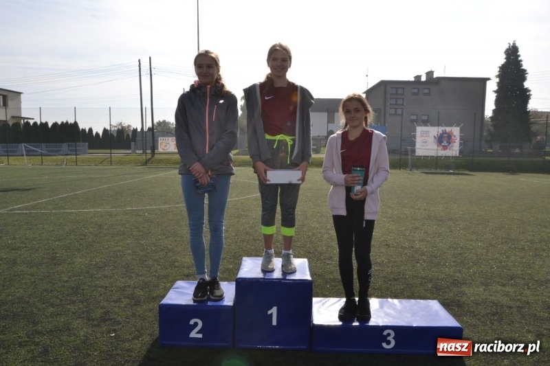 Zdjęcie w galerii na portalu naszraciborz.pl: Gminne zawody w biegach przełajowych  wiadomości z regionu