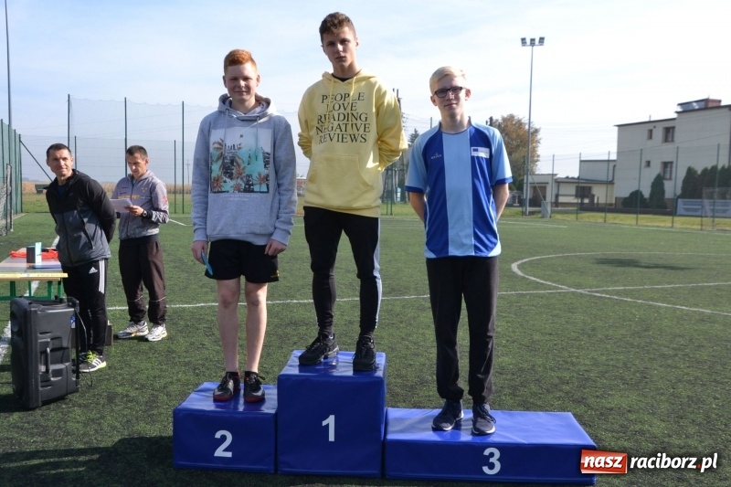 Zdjęcie w galerii na portalu naszraciborz.pl: Gminne zawody w biegach przełajowych  wiadomości z regionu