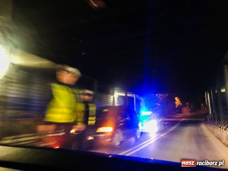 Zdjęcie w galerii na portalu naszraciborz.pl: Przejechać się nie da, ale wciąż czynione są starania FOTO wiadomości z regionu