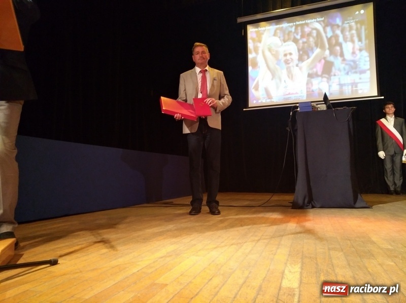 Zdjęcie w galerii na portalu naszraciborz.pl: Sport szkolny. Victoria Racibórz najlepszym klubem na Śląsku wiadomości z regionu