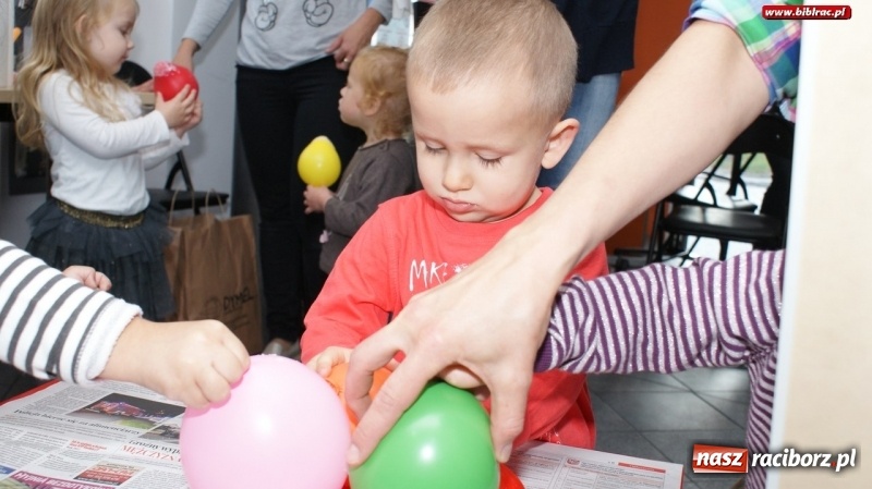 Zdjęcie w galerii na portalu naszraciborz.pl: Biblioteka na Ostrogu. Dla każdego coś ciekawego wiadomości z regionu