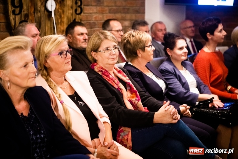 Zdjęcie w galerii na portalu naszraciborz.pl: Kandydaci do rady powiatu z KWW RAZEM DLA ZIEMI RACIBORSKIEJ. Program Powiat 5.0 wiadomości z regionu