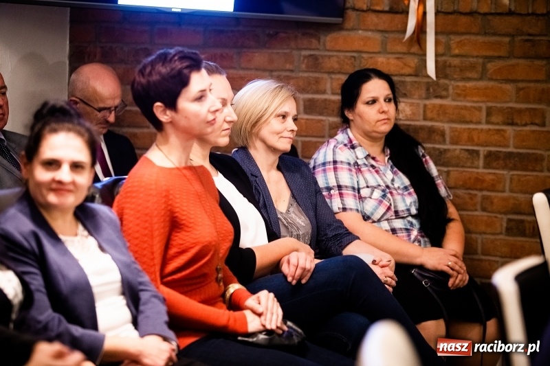 Zdjęcie w galerii na portalu naszraciborz.pl: Kandydaci do rady powiatu z KWW RAZEM DLA ZIEMI RACIBORSKIEJ. Program Powiat 5.0 wiadomości z regionu