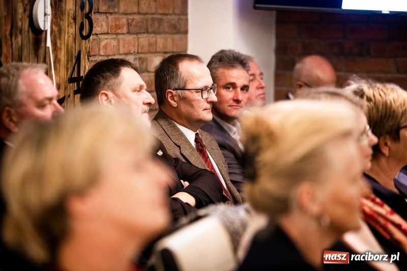 Zdjęcie w galerii na portalu naszraciborz.pl: Kandydaci do rady powiatu z KWW RAZEM DLA ZIEMI RACIBORSKIEJ. Program Powiat 5.0 wiadomości z regionu