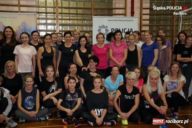 Zdjęcie w galerii na portalu naszraciborz.pl: Rozpoczęła się kolejna edycja kursu samoobrony dla kobiet wiadomości z regionu