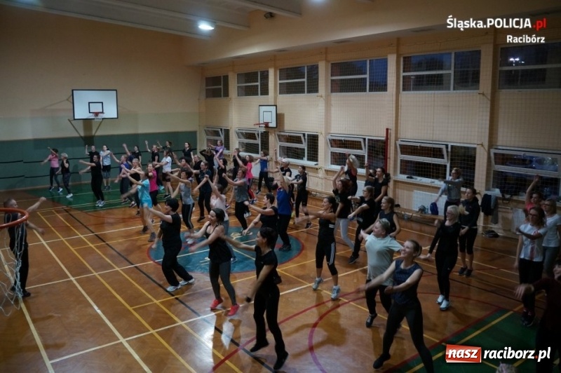 Zdjęcie w galerii na portalu naszraciborz.pl: Rozpoczęła się kolejna edycja kursu samoobrony dla kobiet wiadomości z regionu