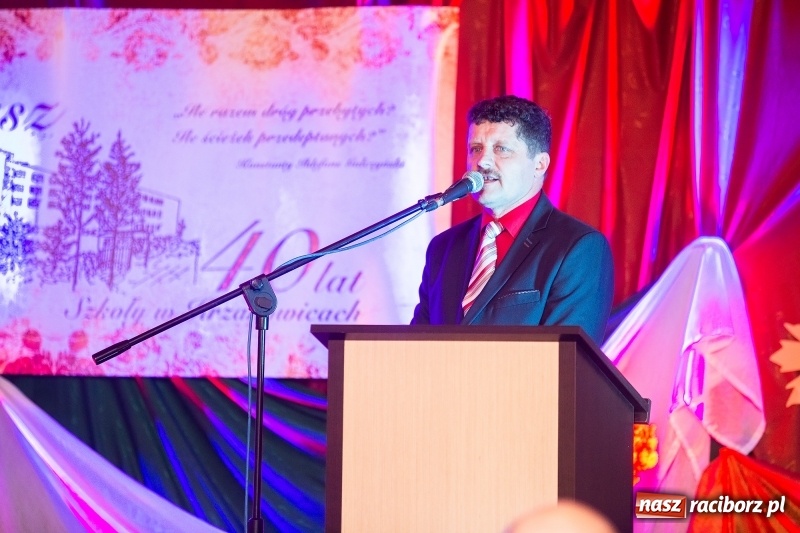 Zdjęcie w galerii na portalu naszraciborz.pl: Szkoła w Krzanowicach ma już 40 lat  wiadomości z regionu