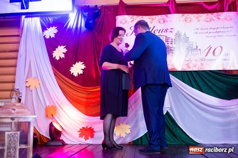 Zdjęcie w galerii na portalu naszraciborz.pl: Szkoła w Krzanowicach ma już 40 lat  wiadomości z regionu