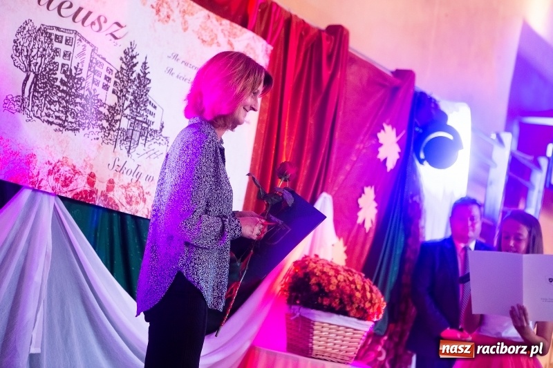 Zdjęcie w galerii na portalu naszraciborz.pl: Szkoła w Krzanowicach ma już 40 lat  wiadomości z regionu