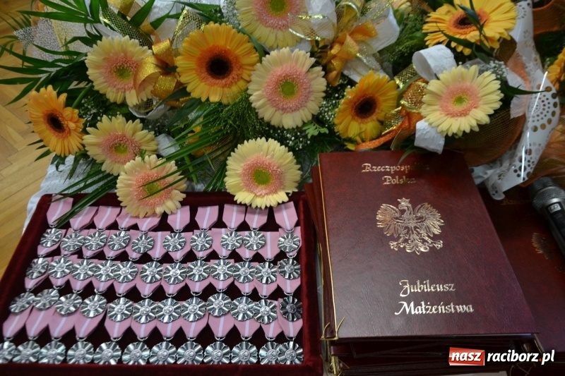 Zdjęcie w galerii na portalu naszraciborz.pl: Tyle razem dróg przebytych. Złote Gody w Krzyżanowicach wiadomości z regionu