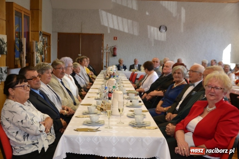 Zdjęcie w galerii na portalu naszraciborz.pl: Tyle razem dróg przebytych. Złote Gody w Krzyżanowicach wiadomości z regionu