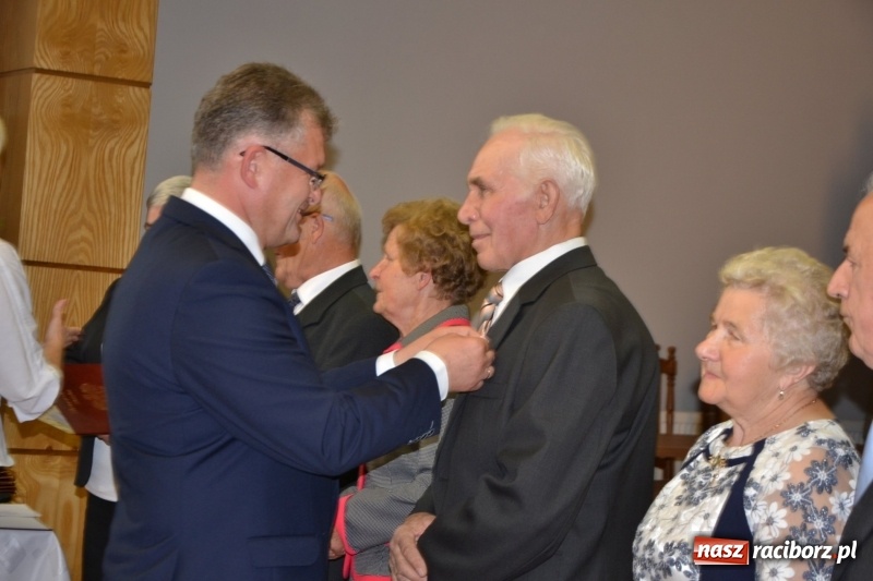 Zdjęcie w galerii na portalu naszraciborz.pl: Tyle razem dróg przebytych. Złote Gody w Krzyżanowicach wiadomości z regionu