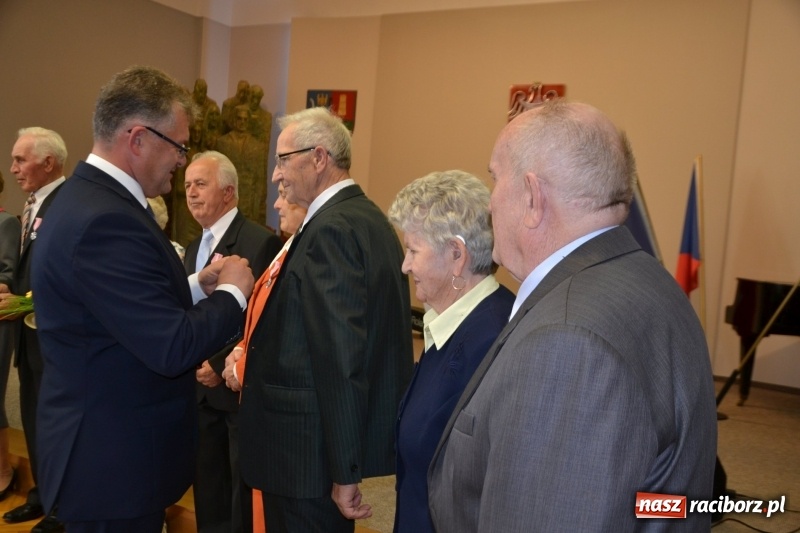Zdjęcie w galerii na portalu naszraciborz.pl: Tyle razem dróg przebytych. Złote Gody w Krzyżanowicach wiadomości z regionu
