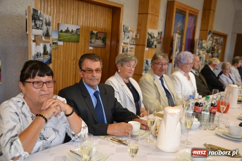 Zdjęcie w galerii na portalu naszraciborz.pl: Tyle razem dróg przebytych. Złote Gody w Krzyżanowicach wiadomości z regionu