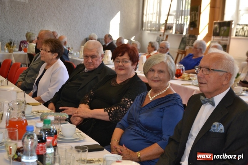 Zdjęcie w galerii na portalu naszraciborz.pl: Tyle razem dróg przebytych. Złote Gody w Krzyżanowicach wiadomości z regionu