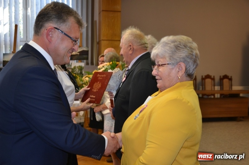 Zdjęcie w galerii na portalu naszraciborz.pl: Tyle razem dróg przebytych. Złote Gody w Krzyżanowicach wiadomości z regionu