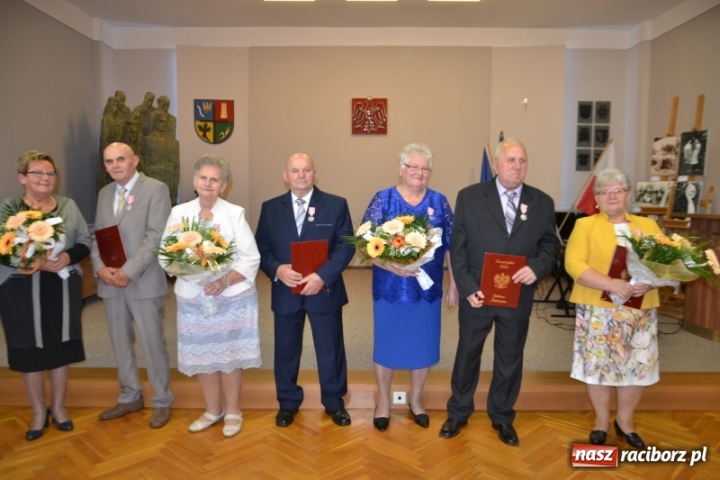 Zdjęcie w galerii na portalu naszraciborz.pl: Tyle razem dróg przebytych. Złote Gody w Krzyżanowicach wiadomości z regionu