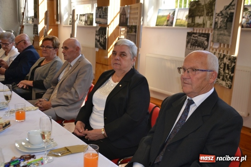 Zdjęcie w galerii na portalu naszraciborz.pl: Tyle razem dróg przebytych. Złote Gody w Krzyżanowicach wiadomości z regionu