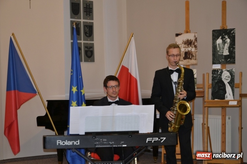 Zdjęcie w galerii na portalu naszraciborz.pl: Tyle razem dróg przebytych. Złote Gody w Krzyżanowicach wiadomości z regionu