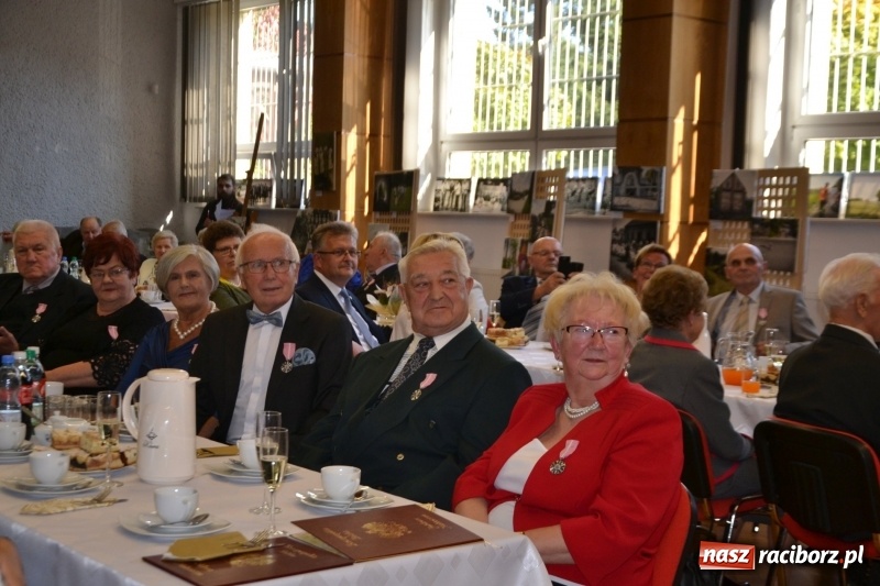 Zdjęcie w galerii na portalu naszraciborz.pl: Tyle razem dróg przebytych. Złote Gody w Krzyżanowicach wiadomości z regionu