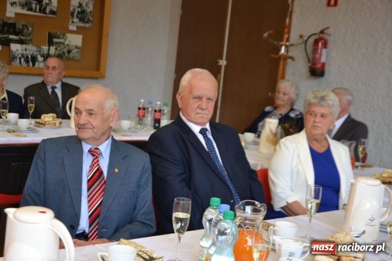Zdjęcie w galerii na portalu naszraciborz.pl: Tyle razem dróg przebytych. Złote Gody w Krzyżanowicach wiadomości z regionu