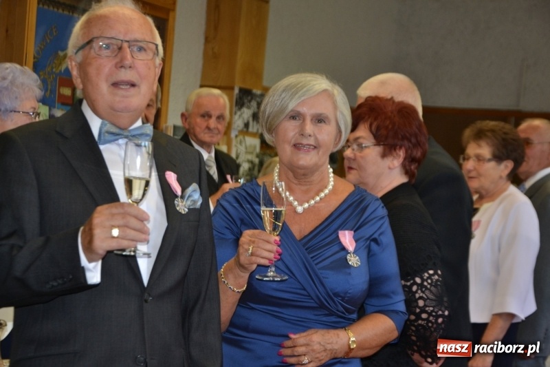 Zdjęcie w galerii na portalu naszraciborz.pl: Tyle razem dróg przebytych. Złote Gody w Krzyżanowicach wiadomości z regionu