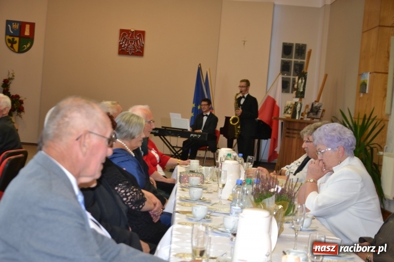 Zdjęcie w galerii na portalu naszraciborz.pl: Tyle razem dróg przebytych. Złote Gody w Krzyżanowicach wiadomości z regionu