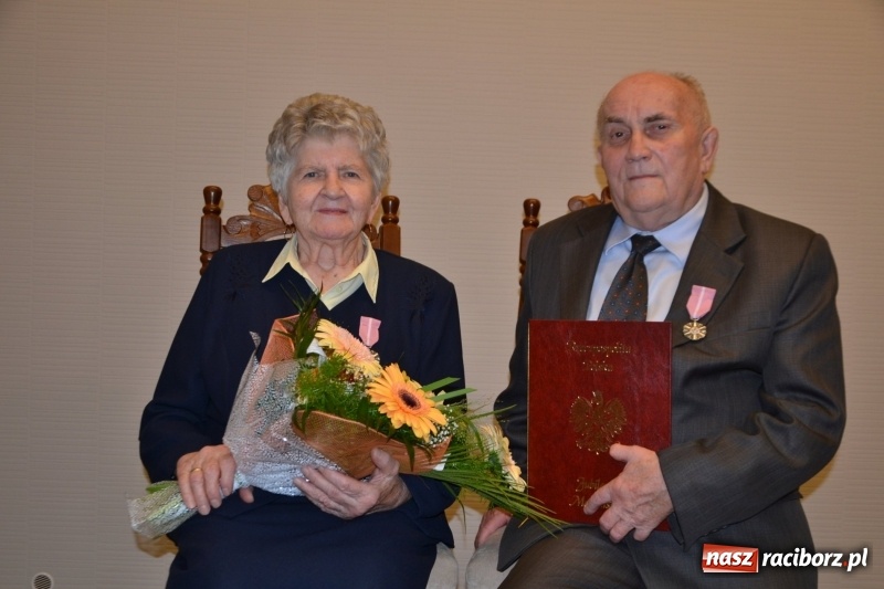 Zdjęcie w galerii na portalu naszraciborz.pl: Tyle razem dróg przebytych. Złote Gody w Krzyżanowicach wiadomości z regionu