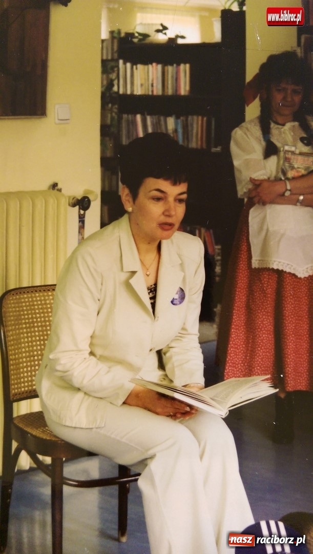 Zdjęcie w galerii na portalu naszraciborz.pl: Czytelnie pękały dawniej w szwach. Historyczny spacer po raciborskich bibliotekach  wiadomości z regionu