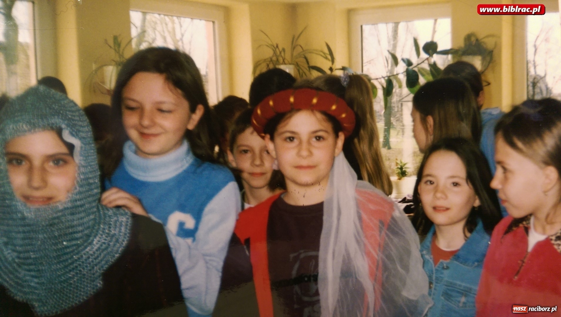 Zdjęcie w galerii na portalu naszraciborz.pl: Czytelnie pękały dawniej w szwach. Historyczny spacer po raciborskich bibliotekach  wiadomości z regionu