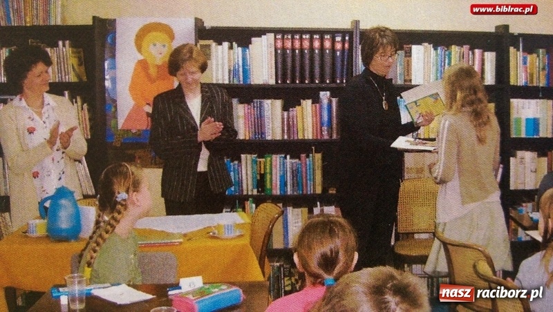Zdjęcie w galerii na portalu naszraciborz.pl: Czytelnie pękały dawniej w szwach. Historyczny spacer po raciborskich bibliotekach  wiadomości z regionu
