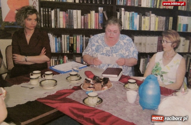 Zdjęcie w galerii na portalu naszraciborz.pl: Czytelnie pękały dawniej w szwach. Historyczny spacer po raciborskich bibliotekach  wiadomości z regionu